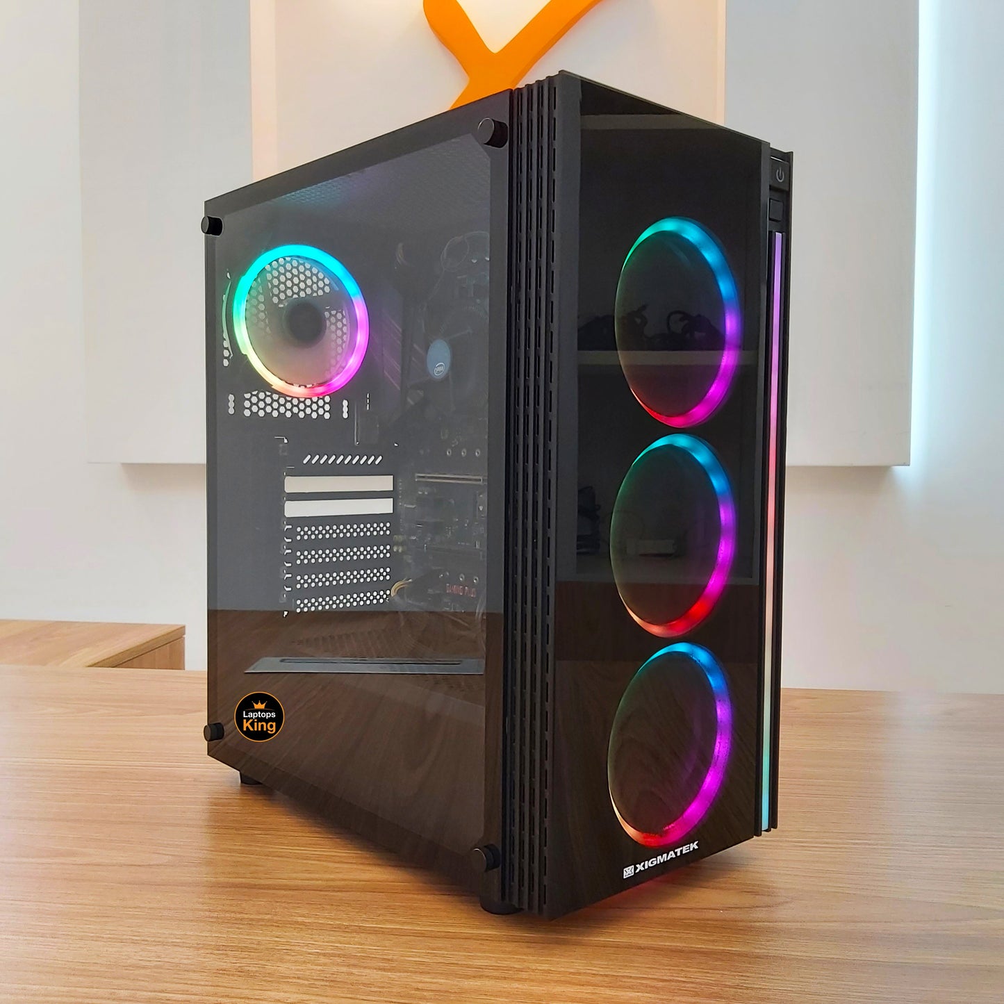 Xigmatek MSI Z390 i7-9700 RGB Gaming Desktop (Used Very Clean)