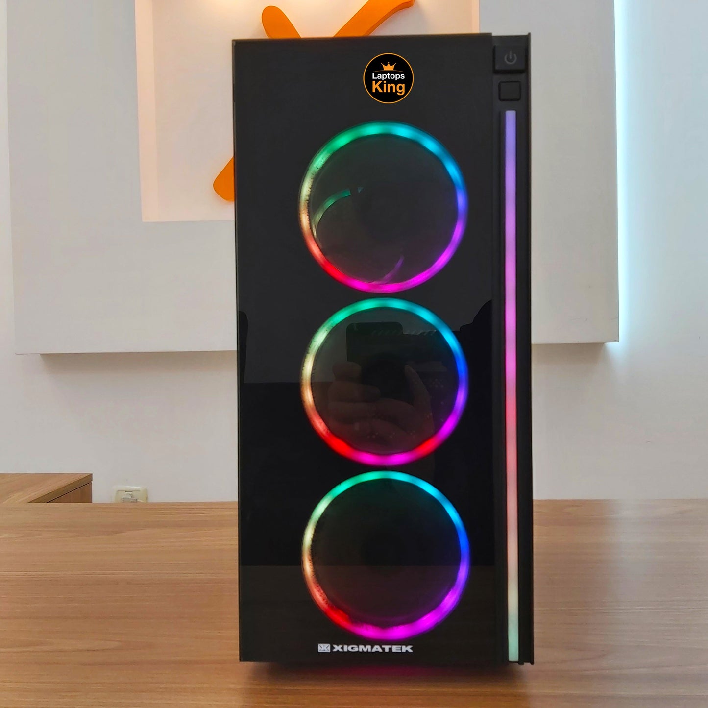 Xigmatek MSI Z390 i7-9700 RGB Gaming Desktop (Used Very Clean)