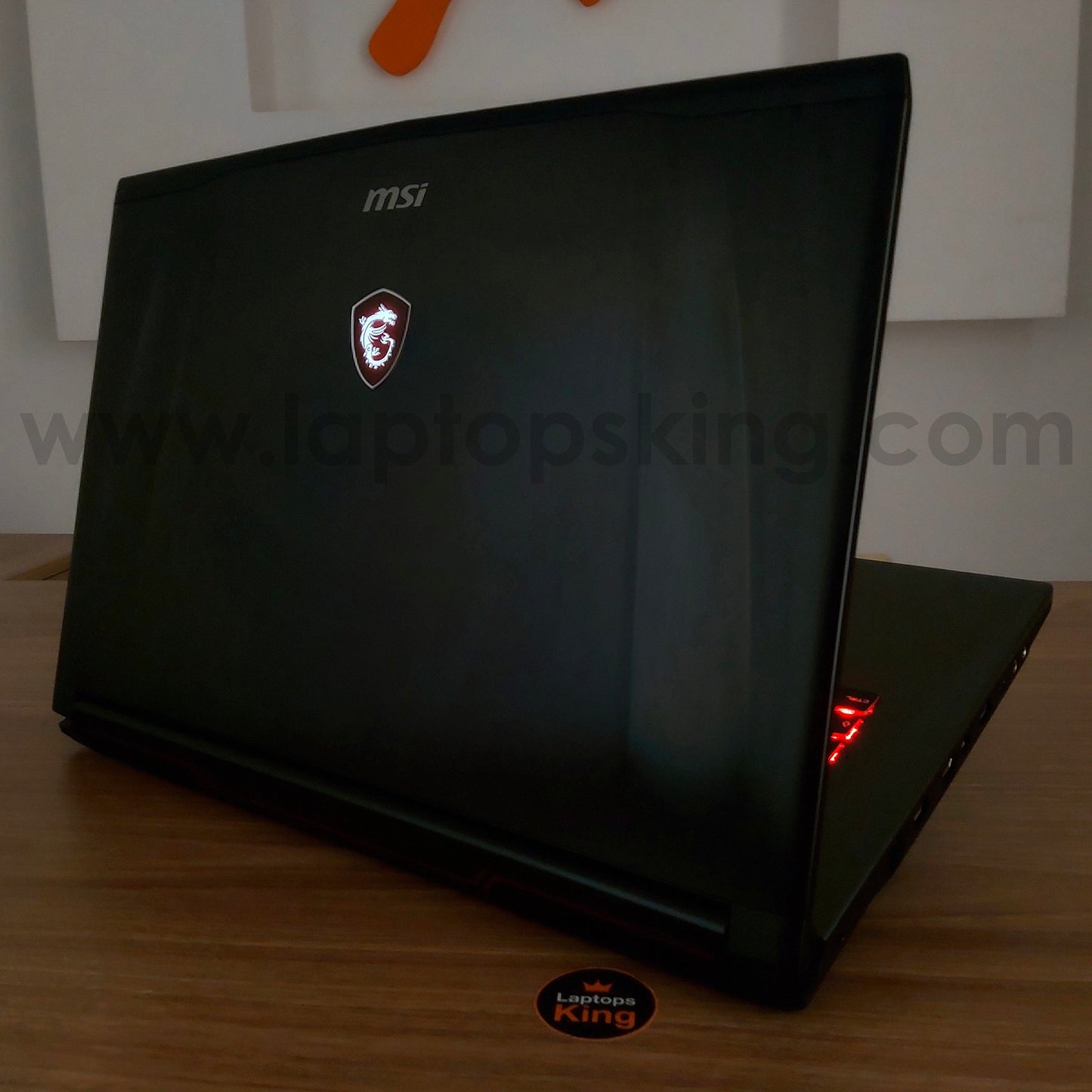 MSI GF72 8RD i7-8750h GTX 1050 Ti SteelSeries 120Hz 17.3" Gaming Laptop (Used Very Clean)