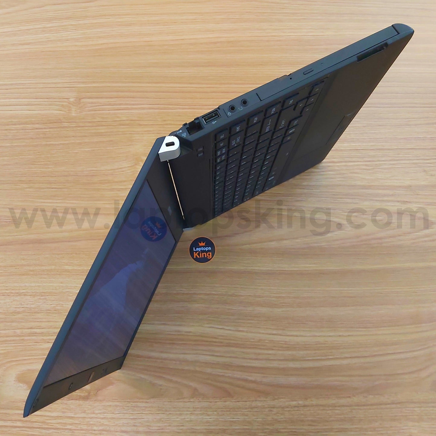 Toshiba Portege R700 Core i7 13.3"" Laptop (Used Very Clean)