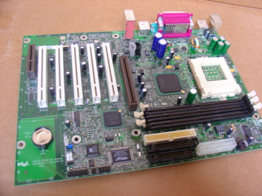 Intel 815E Socket 370 D815EPEA2 ATX MotherBoard