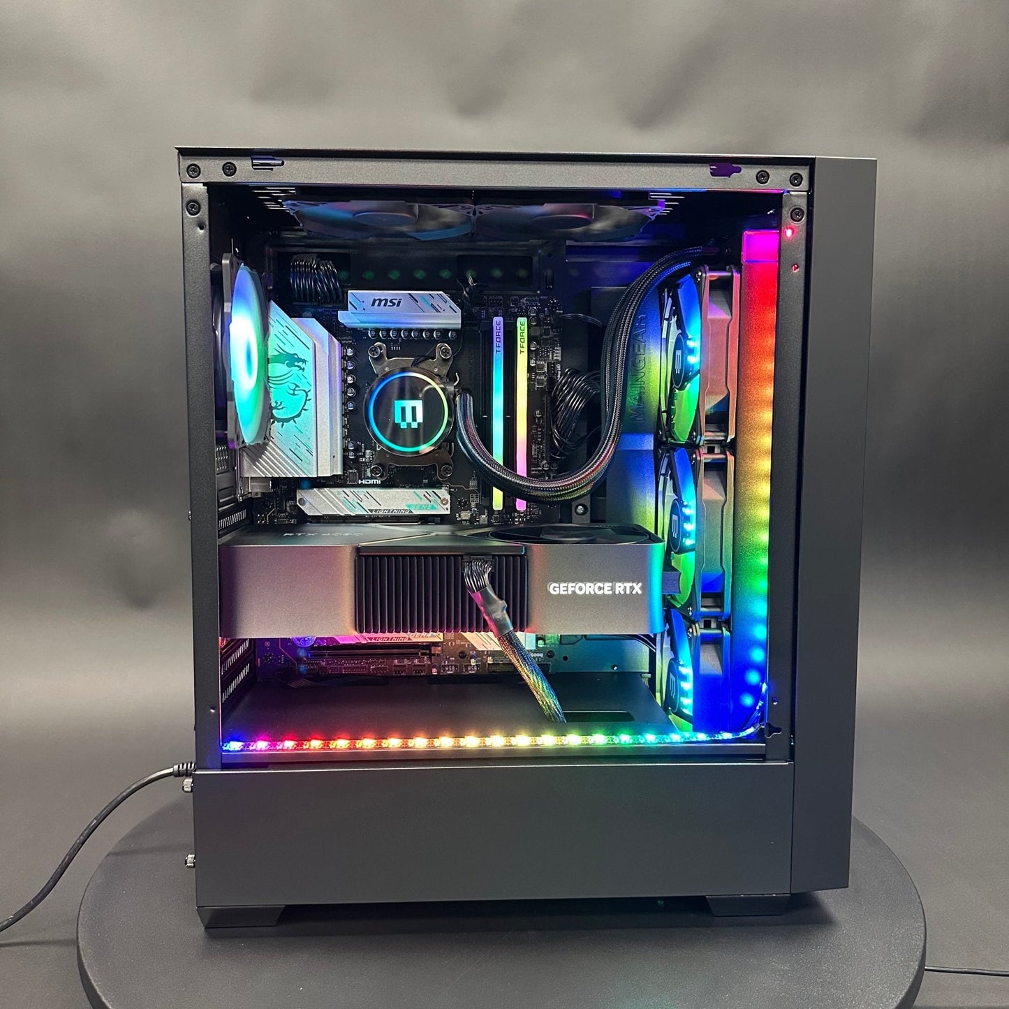 MG-1 | 9950X/4090 (Recertified)