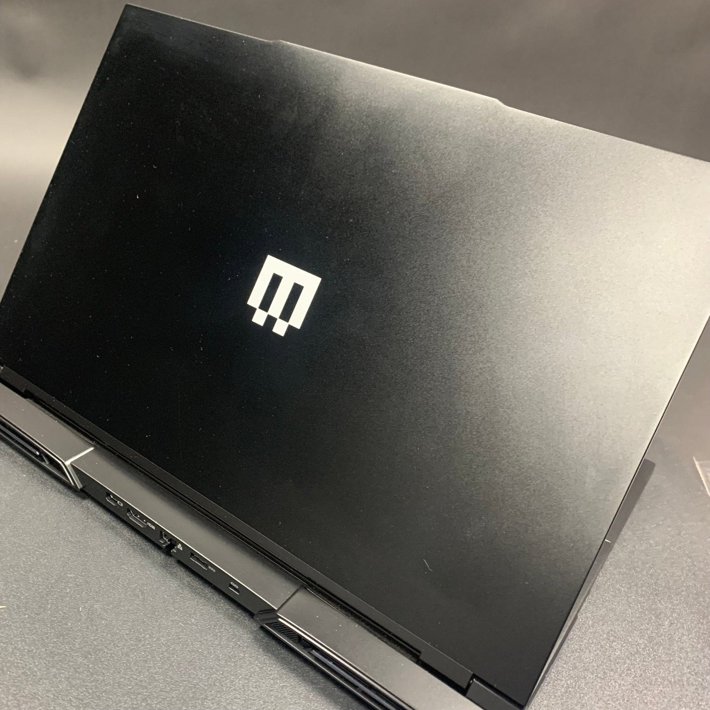 ML-17 | 14900HX/4090 (Recertified)