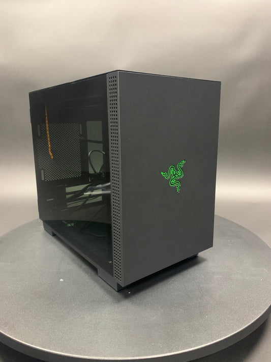 RAZER Tomahawk Mini-ITX