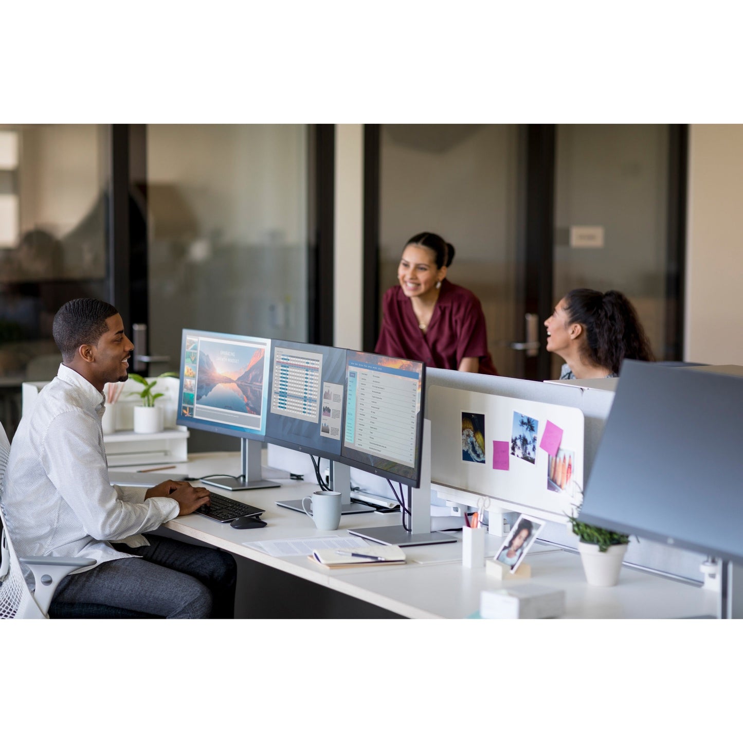 HPI SOURCING - NEW E24 G4 24" Class Full HD LCD Monitor - 16:9 - Black (9VF99AA#ABA)