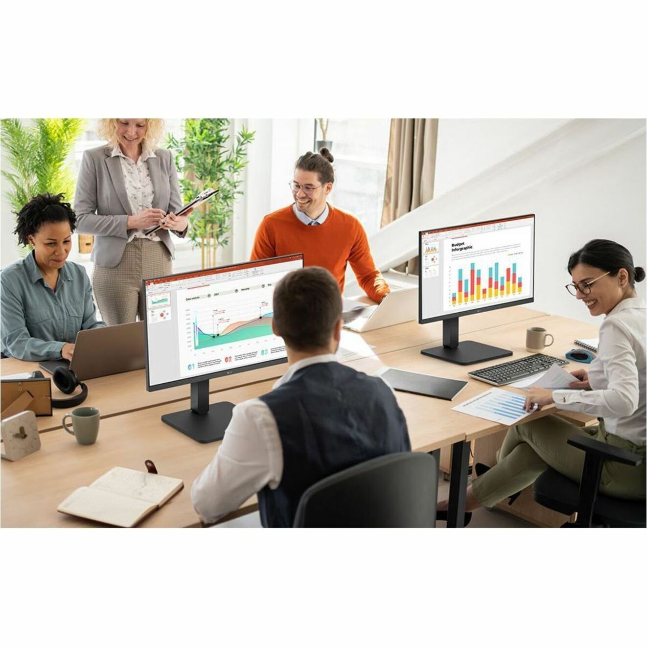 LG 24BA550-B 24" Full HD IPS LED Monitor, 1920x1080, 5ms Response, 178° Wide View, Height/Pivot/Tilt/Swivel, USB Hub, HDMI/DisplayPort/VGA, Flicker-Free, Office Use - 24BA550-B (1 Year Warranty)
