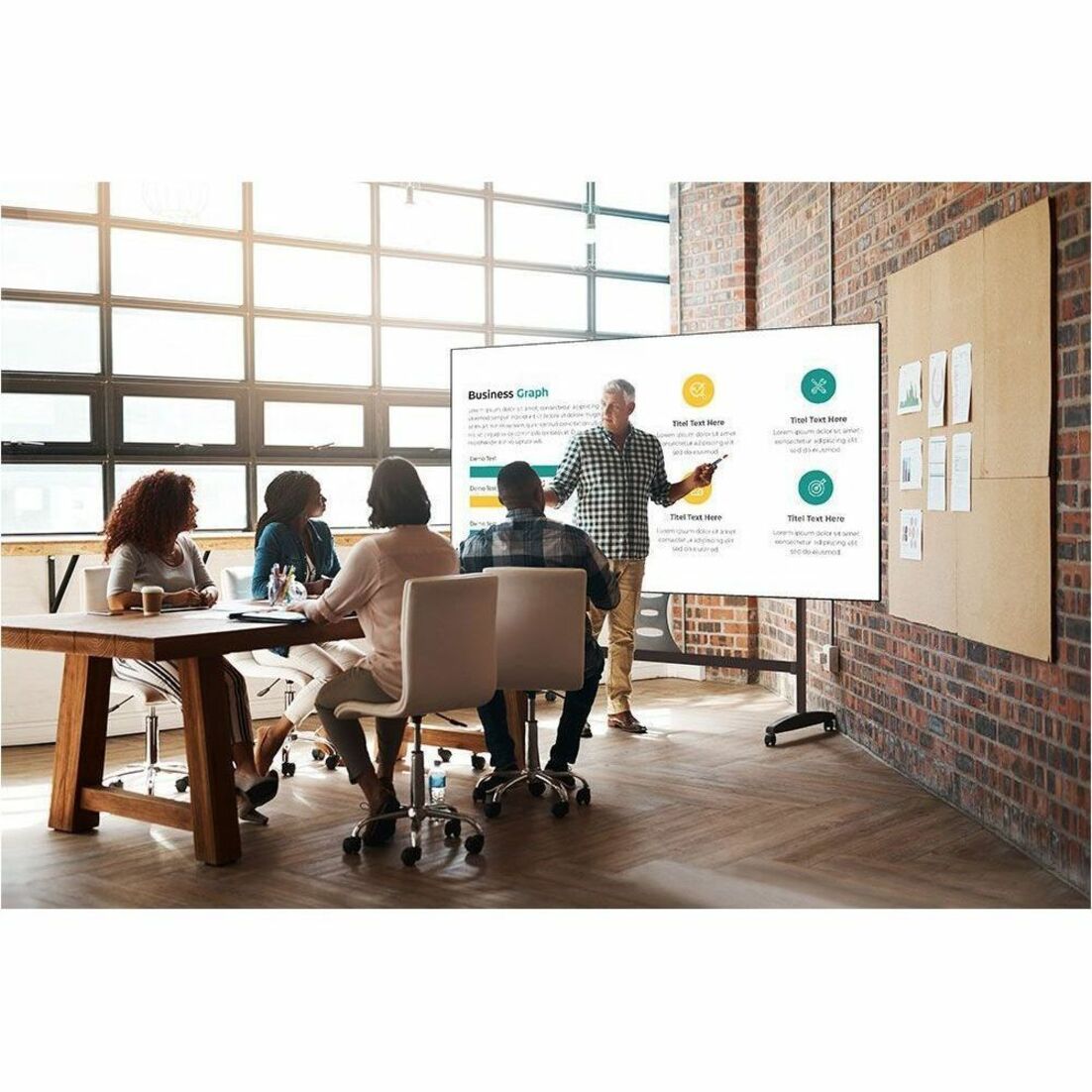 Newline DV One+ DV-18924-PLUS Digital Signage Display