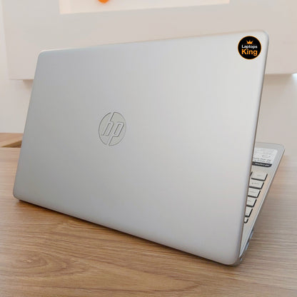 HP 15-DY2091WM i3-1115G4 15.6" Laptop (Brand New)