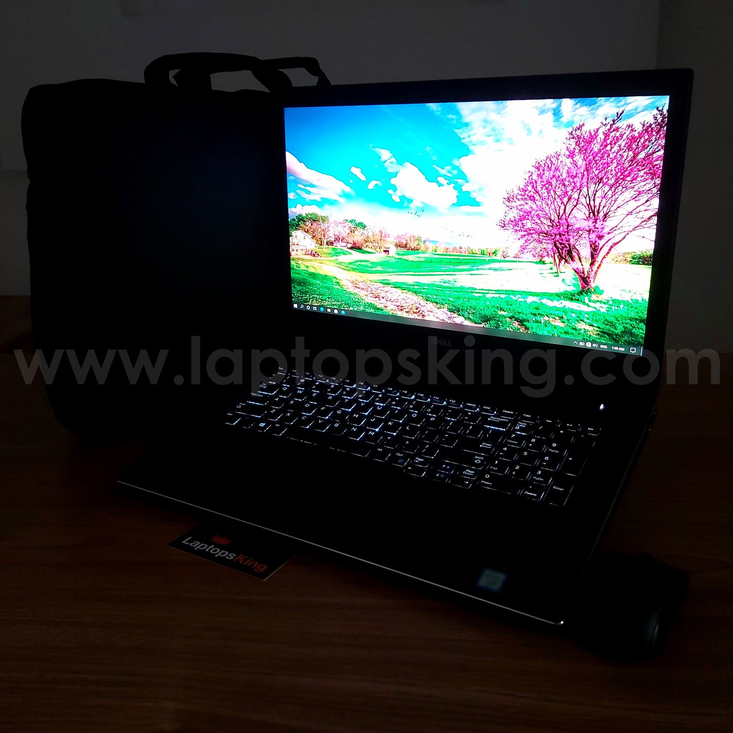 Dell Precision 7730 Xeon E-2186m 17.3" 4K Workstation Laptop (New Open Box)