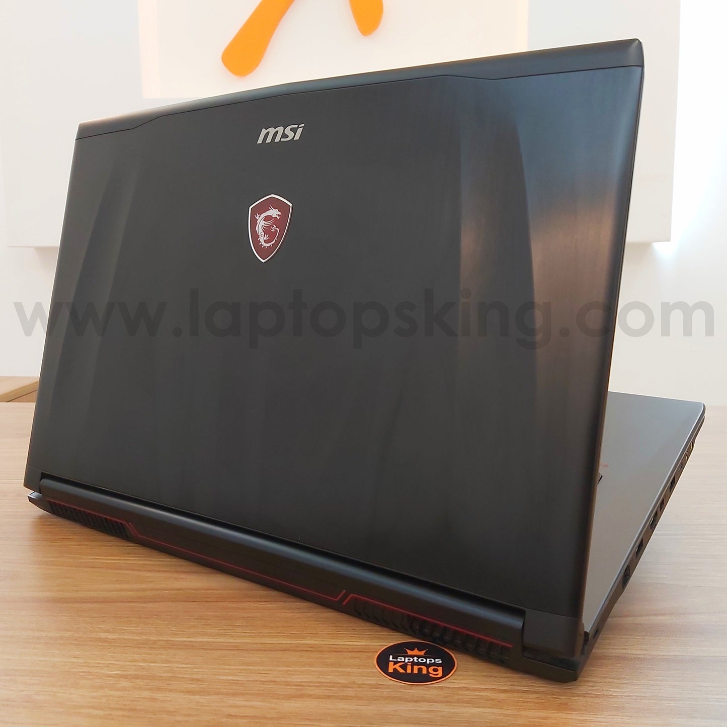 MSI GF72 8RD i7-8750h GTX 1050 Ti SteelSeries 120Hz 17.3" Gaming Laptop (Used Very Clean)