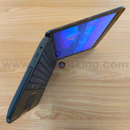 Toshiba Satellite C870-D7K Core i7 15.6" Laptop (Used Very Clean)