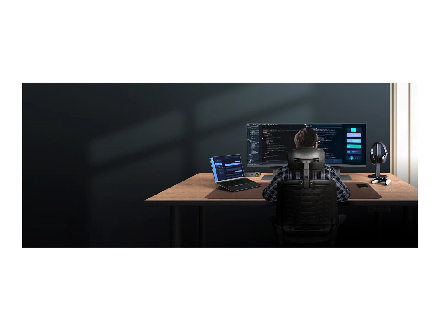 BenQ RD280U 28" Programming LED Monitor, 4K+ 3840x2560, IPS, HDR400, USB-C, KVM Switch, Height Adjustable, Eye Care, MoonHalo Backlight - RD280U (1 Year Warranty)