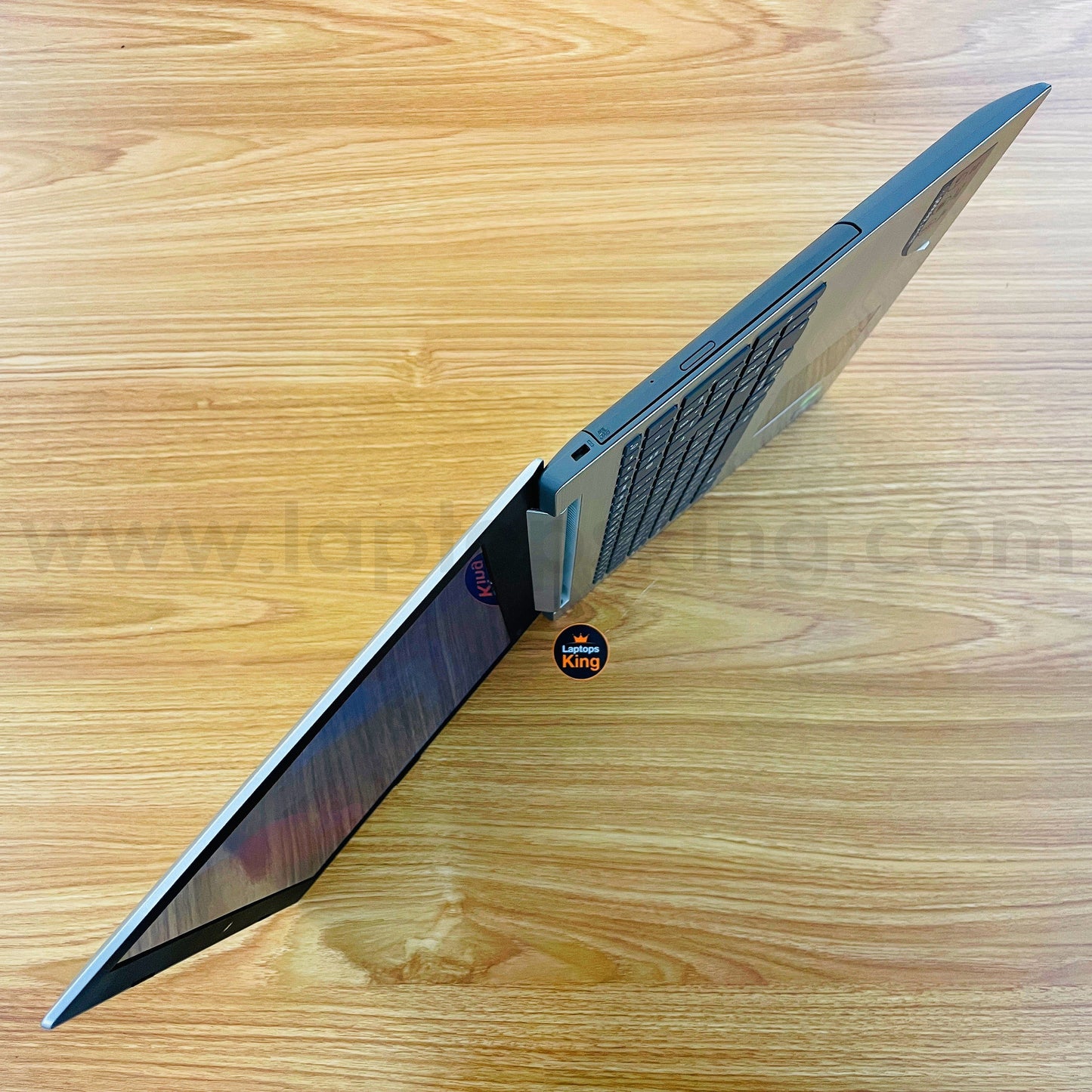 Lenovo IdeaPad 320 80XL i7-7500u 920MX 15.6" Laptop (Used Very Clean)