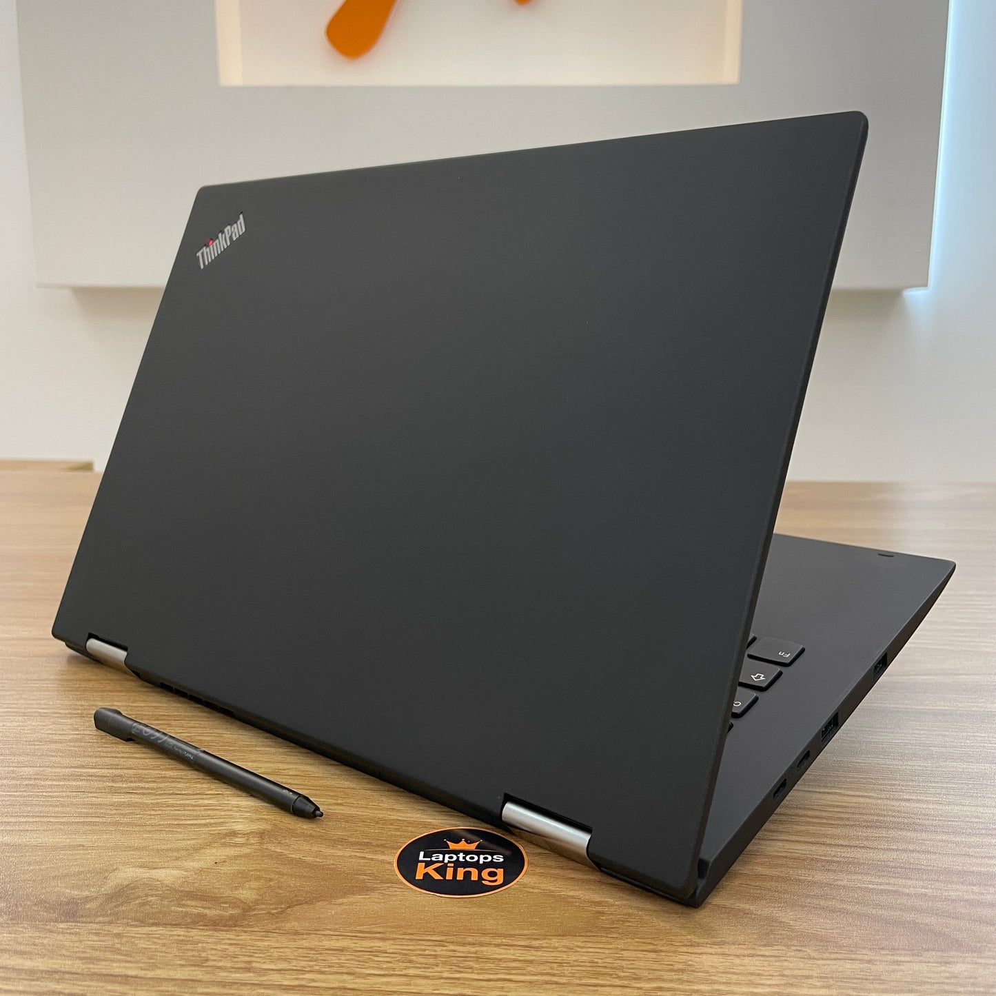 Lenovo ThinkPad X1 Yoga i7 2in1 Laptop (Open Box)