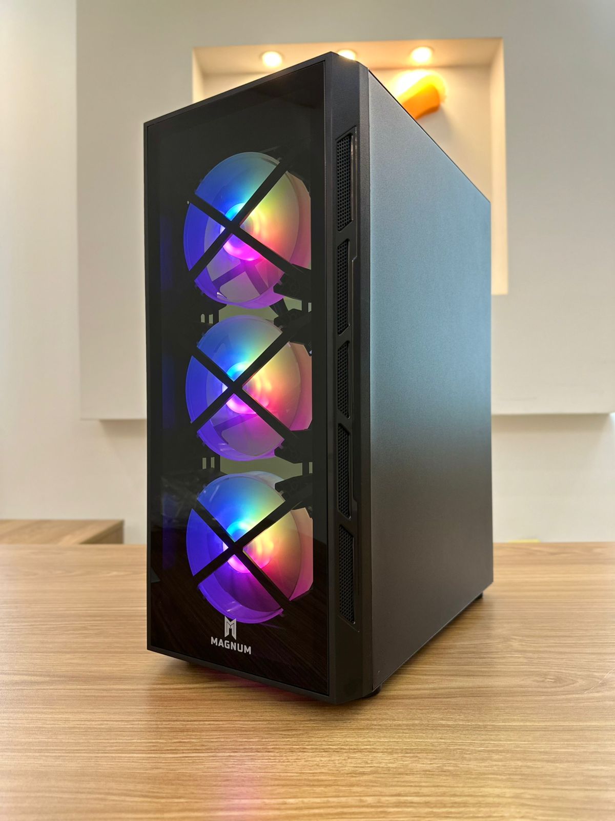 MAGNUM GAMING DESKTOP OFFER CORE i5-9600K VGA GTX 1660