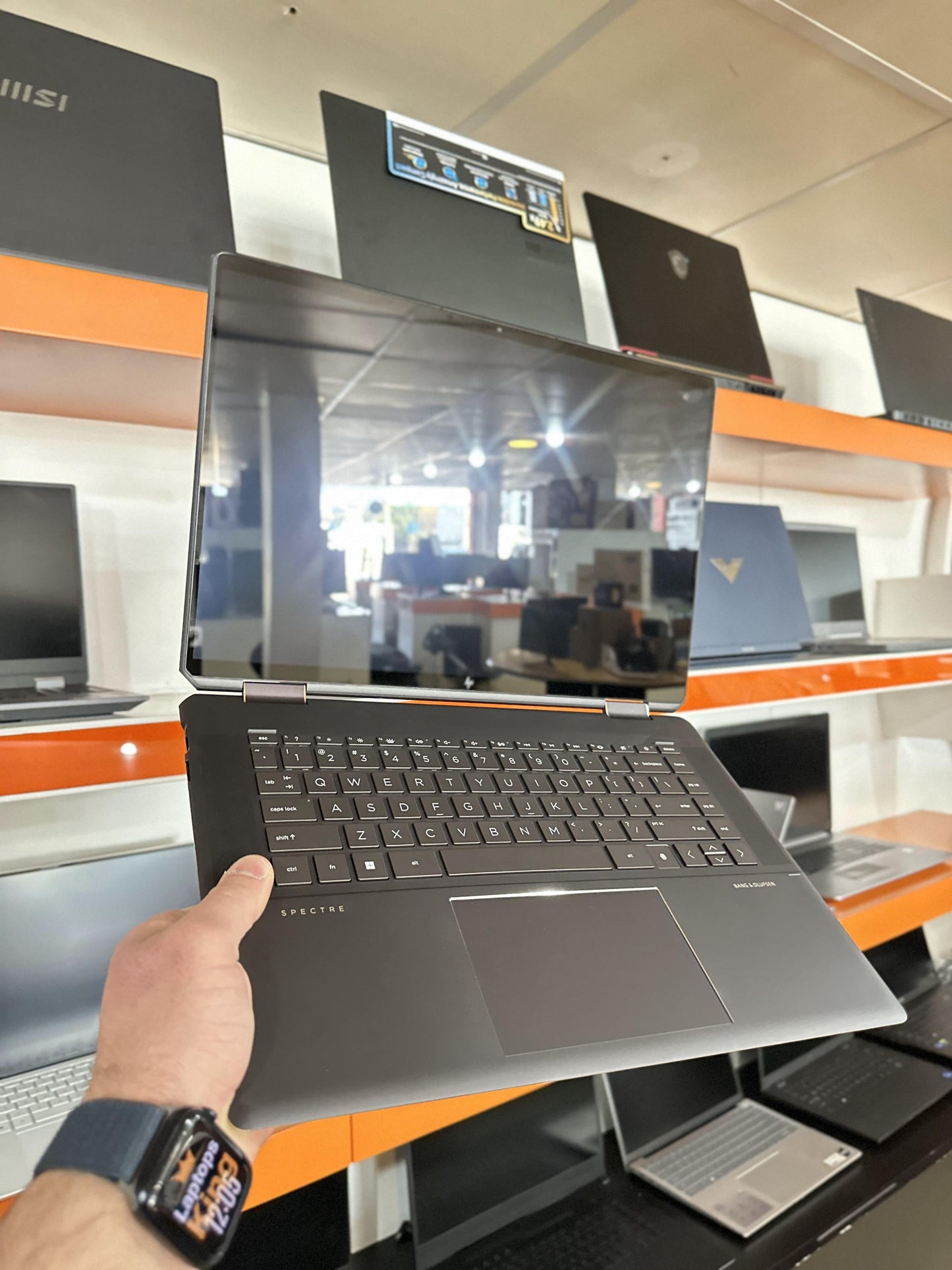 Hp SPECTURE X360 16-f2013dx CORE i7-13700H INTEL IRIS XE UP TO 8GB 16” 3K TOUCH SCREEN LAPTOP